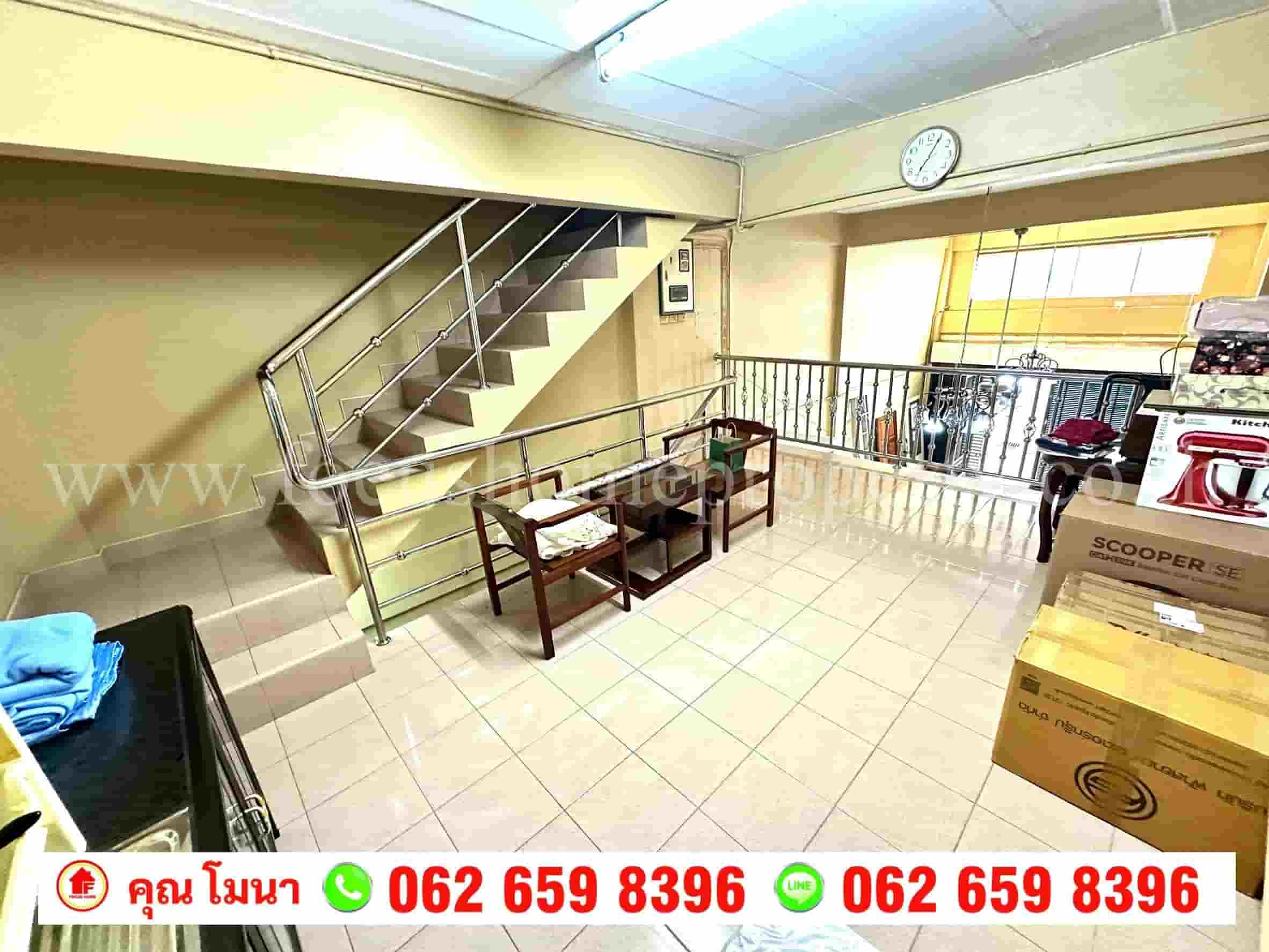 ขาย ตึกแถว 3 ชั้นครึ่ง ซอยจรัญสนิทวงศ์ 12